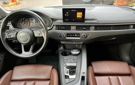 Audi A4, 2017 год, 2 600 000 рублей, 5 фотография