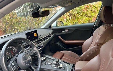 Audi A4, 2017 год, 2 600 000 рублей, 3 фотография