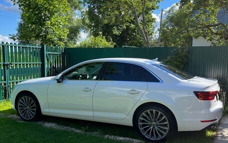 Audi A4, 2017 год, 2 600 000 рублей, 10 фотография