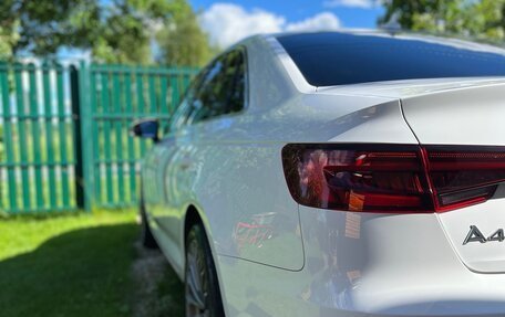 Audi A4, 2017 год, 2 600 000 рублей, 11 фотография