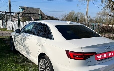 Audi A4, 2017 год, 2 600 000 рублей, 14 фотография