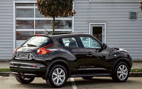 Nissan Juke II, 2012 год, 855 000 рублей, 6 фотография