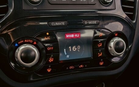 Nissan Juke II, 2012 год, 855 000 рублей, 15 фотография