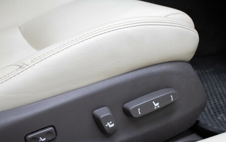 Lexus IS II рестайлинг 2, 2012 год, 1 699 000 рублей, 26 фотография