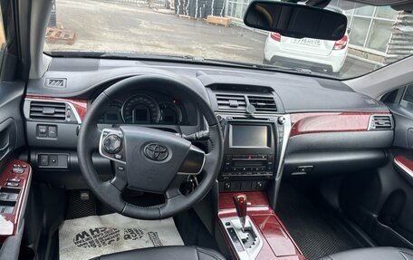 Toyota Camry, 2011 год, 1 570 000 рублей, 5 фотография