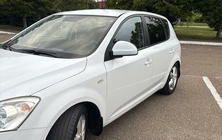 KIA cee'd I рестайлинг, 2009 год, 810 000 рублей, 2 фотография