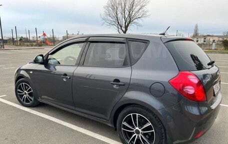 KIA cee'd I рестайлинг, 2007 год, 645 000 рублей, 12 фотография