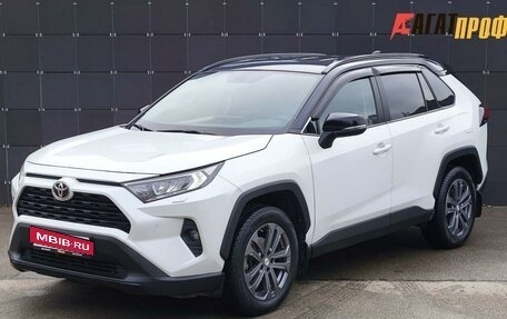 Toyota RAV4, 2021 год, 3 150 000 рублей, 1 фотография