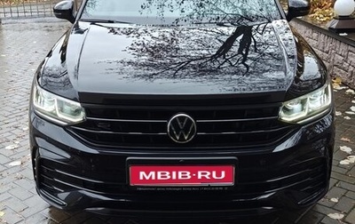 Volkswagen Tiguan II, 2021 год, 3 890 000 рублей, 1 фотография