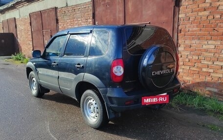 Chevrolet Niva I рестайлинг, 2017 год, 600 000 рублей, 5 фотография