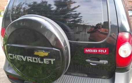 Chevrolet Niva I рестайлинг, 2017 год, 600 000 рублей, 6 фотография