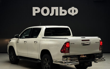 Toyota Hilux VIII, 2020 год, 4 400 000 рублей, 3 фотография