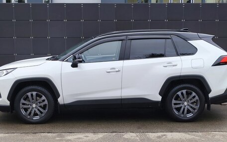 Toyota RAV4, 2021 год, 3 150 000 рублей, 10 фотография