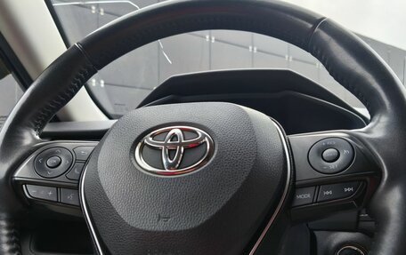 Toyota RAV4, 2021 год, 3 150 000 рублей, 22 фотография