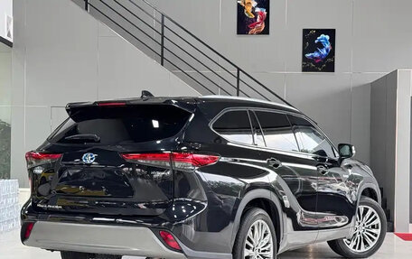 Toyota Highlander, 2022 год, 3 300 155 рублей, 3 фотография