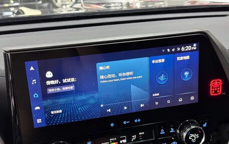 Toyota Highlander, 2022 год, 3 300 155 рублей, 7 фотография