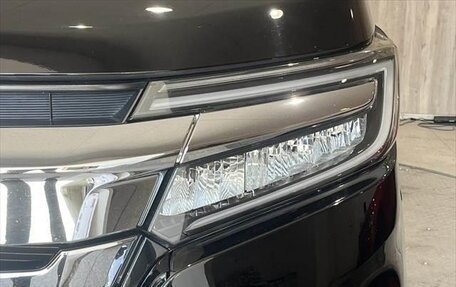 Honda Stepwgn IV, 2018 год, 1 750 500 рублей, 14 фотография