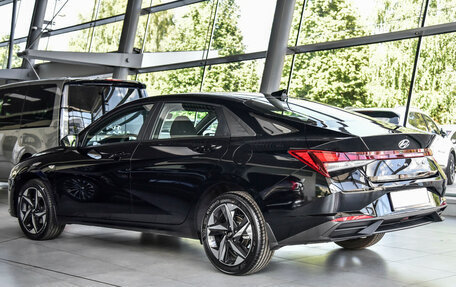 Hyundai Elantra, 2025 год, 2 950 000 рублей, 6 фотография