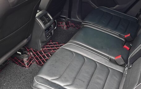 Volkswagen Tiguan II, 2021 год, 3 890 000 рублей, 15 фотография