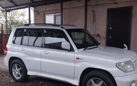 Mitsubishi Pajero iO, 2000 год, 500 000 рублей, 3 фотография