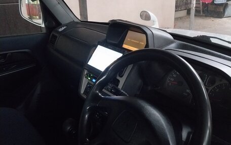 Mitsubishi Pajero iO, 2000 год, 500 000 рублей, 4 фотография