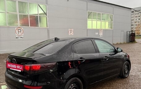 KIA Rio III рестайлинг, 2016 год, 850 000 рублей, 3 фотография