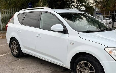 KIA cee'd I рестайлинг, 2009 год, 800 000 рублей, 9 фотография