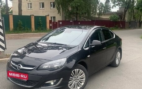 Opel Astra J, 2013 год, 870 000 рублей, 4 фотография