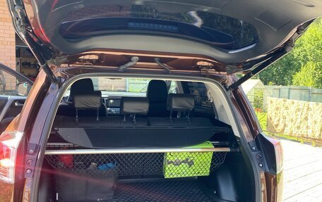 Toyota RAV4, 2017 год, 2 600 000 рублей, 5 фотография