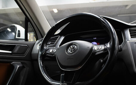 Volkswagen Tiguan II, 2017 год, 2 819 000 рублей, 8 фотография