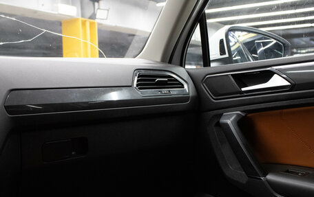 Volkswagen Tiguan II, 2017 год, 2 819 000 рублей, 9 фотография