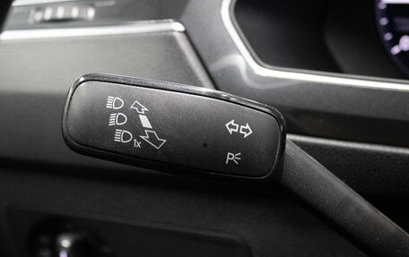 Volkswagen Tiguan II, 2017 год, 2 819 000 рублей, 16 фотография