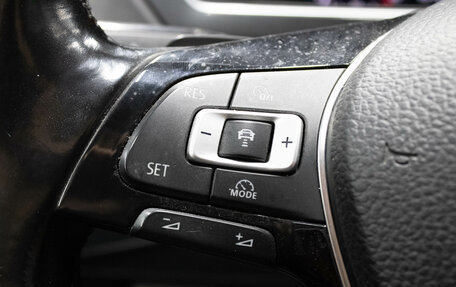 Volkswagen Tiguan II, 2017 год, 2 819 000 рублей, 18 фотография