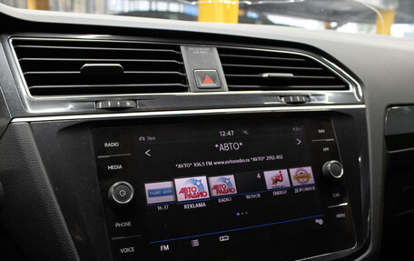 Volkswagen Tiguan II, 2017 год, 2 819 000 рублей, 20 фотография