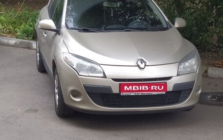 Renault Megane III, 2011 год, 650 000 рублей, 1 фотография