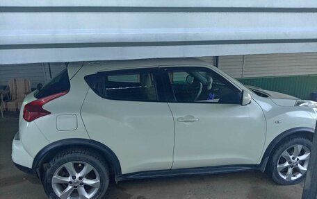 Nissan Juke II, 2011 год, 834 000 рублей, 3 фотография