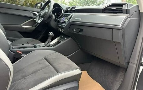 Audi Q3, 2022 год, 2 550 000 рублей, 14 фотография