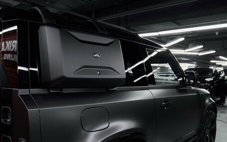 Land Rover Defender II, 2023 год, 13 000 000 рублей, 4 фотография