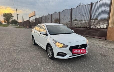 Hyundai Solaris II рестайлинг, 2019 год, 1 150 000 рублей, 2 фотография