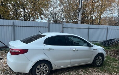 KIA Rio III рестайлинг, 2013 год, 899 000 рублей, 6 фотография