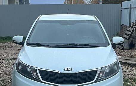 KIA Rio III рестайлинг, 2013 год, 899 000 рублей, 2 фотография