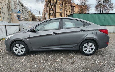 Hyundai Solaris II рестайлинг, 2015 год, 1 110 000 рублей, 8 фотография