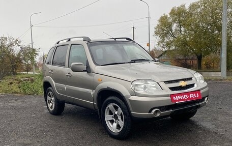 Chevrolet Niva I рестайлинг, 2010 год, 490 000 рублей, 4 фотография