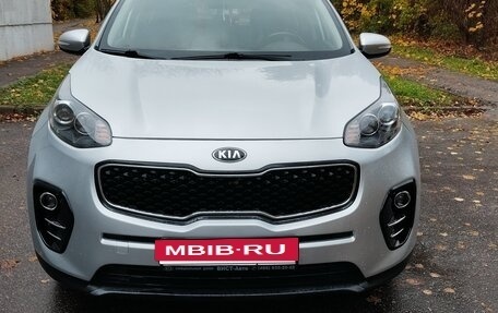KIA Sportage IV рестайлинг, 2018 год, 1 850 000 рублей, 3 фотография