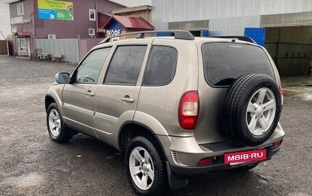 Chevrolet Niva I рестайлинг, 2010 год, 490 000 рублей, 7 фотография