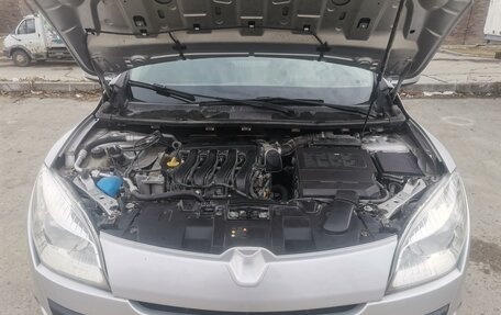 Renault Megane III, 2011 год, 600 000 рублей, 2 фотография