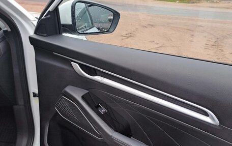 Geely Emgrand, 2024 год, 1 750 000 рублей, 8 фотография