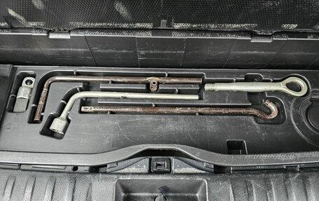 Toyota Highlander III, 2011 год, 1 945 000 рублей, 19 фотография