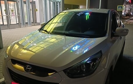 Hyundai ix35 I рестайлинг, 2015 год, 1 400 000 рублей, 4 фотография