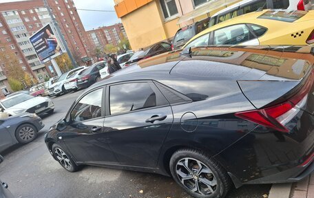 Hyundai Elantra VI рестайлинг, 2020 год, 1 630 000 рублей, 4 фотография